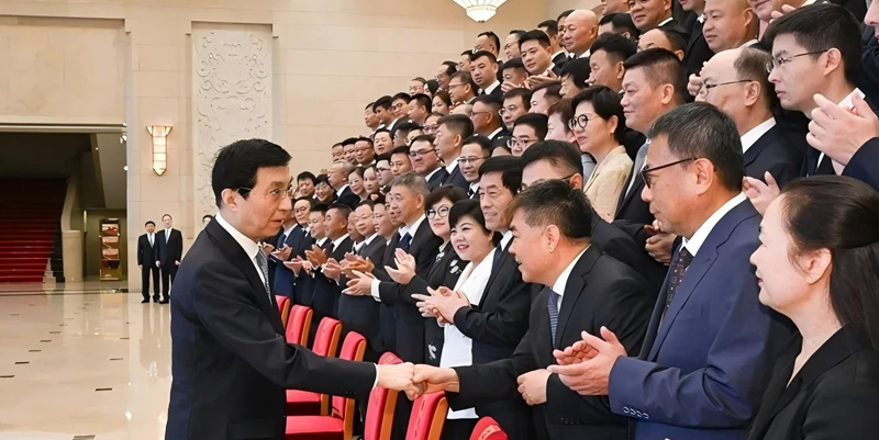 有色行业多人获得“优秀中国特色社会主义事业建设者”称号